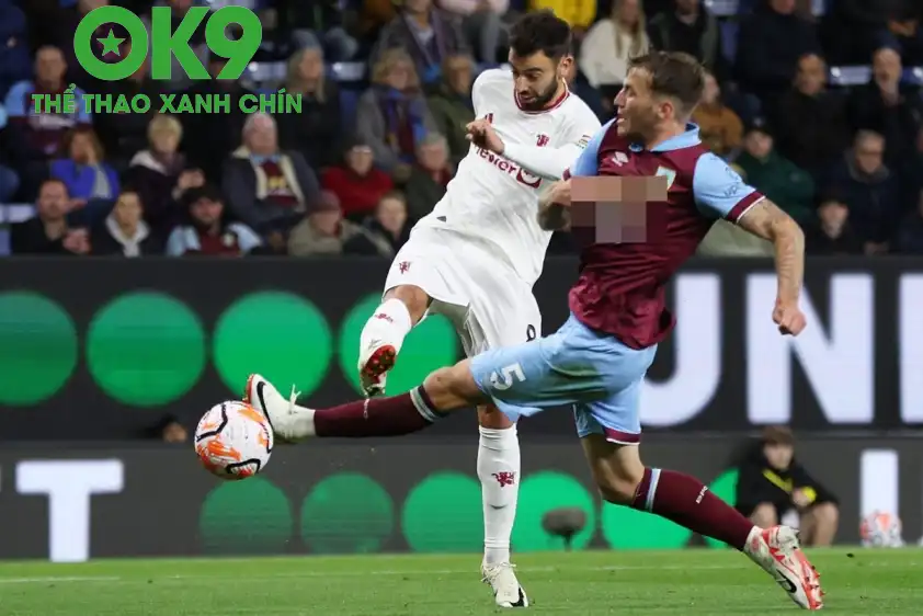 Mu liệu có thể đứng dậy ở vòng 3 khi tiếp đón Burnley. (Ảnh: Internet) Mu liệu có thể đứng dậy ở vòng 3 khi tiếp đón Burnley. (Ảnh: Internet)