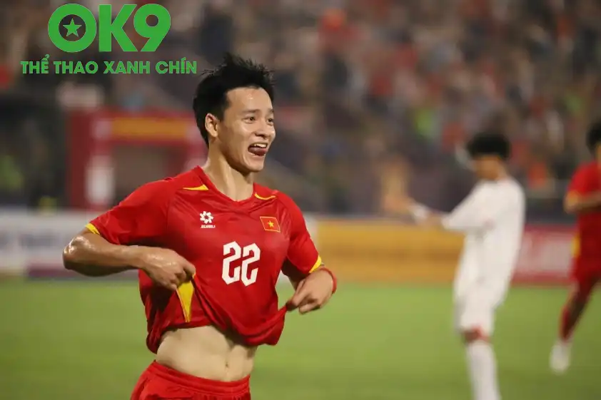 Cầu thủ vào sân thay người - Thanh Nhàn ghi bàn duy nhất của trận đấu Cầu thủ vào sân thay người - Thanh Nhàn ghi bàn duy nhất của trận đấu